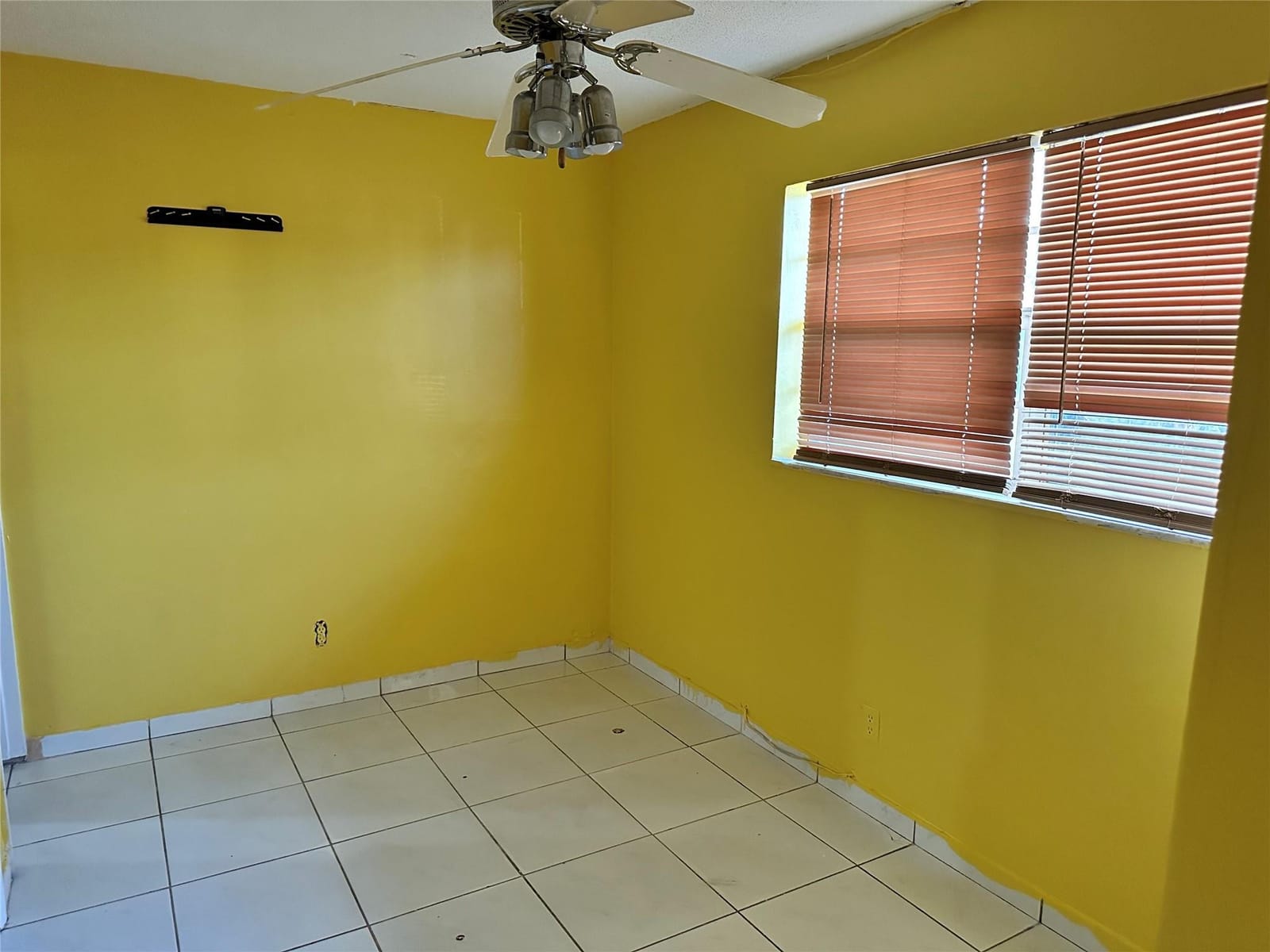 5900 NW 17th Place 103, Sunrise, FL 33313 photo 24