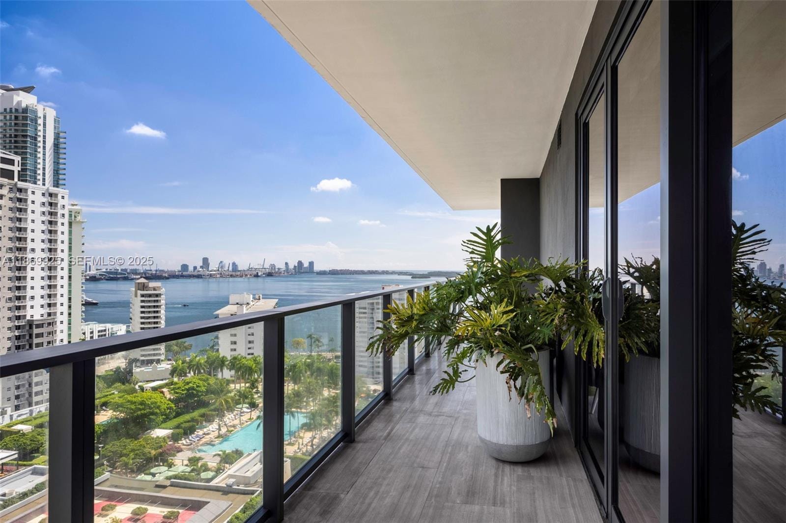 1451 Brickell Avenue 1901, Miami, FL 33131 photo 23