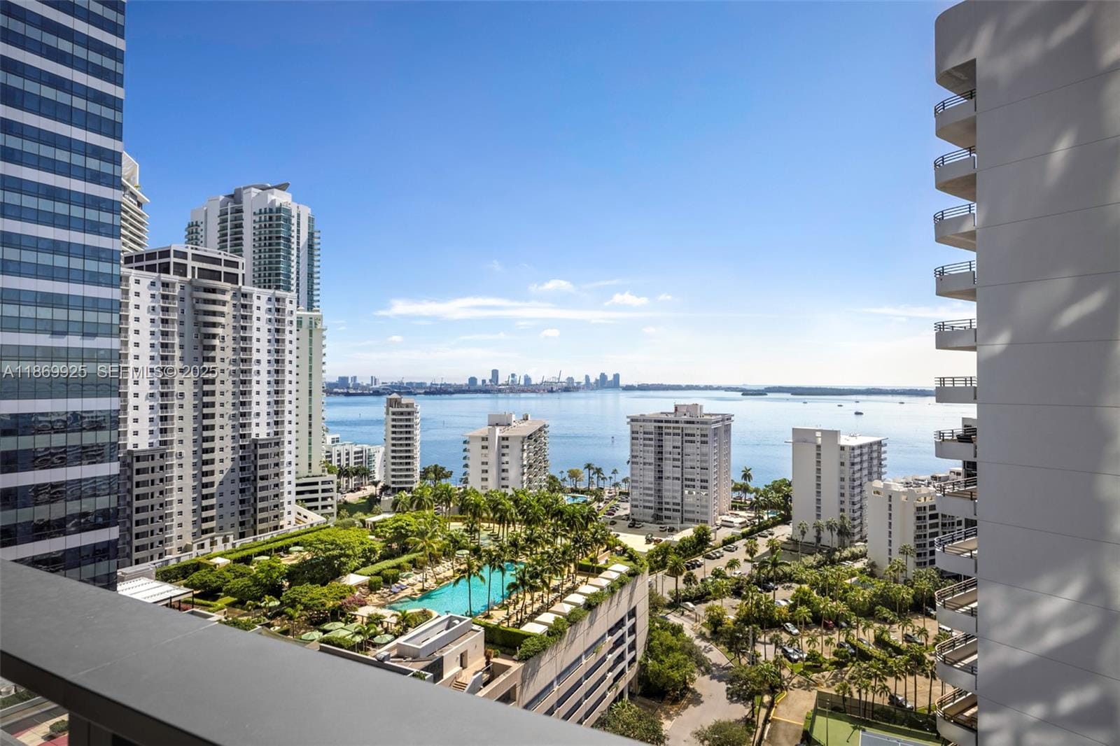 1451 Brickell Avenue 1901, Miami, FL 33131 photo 24