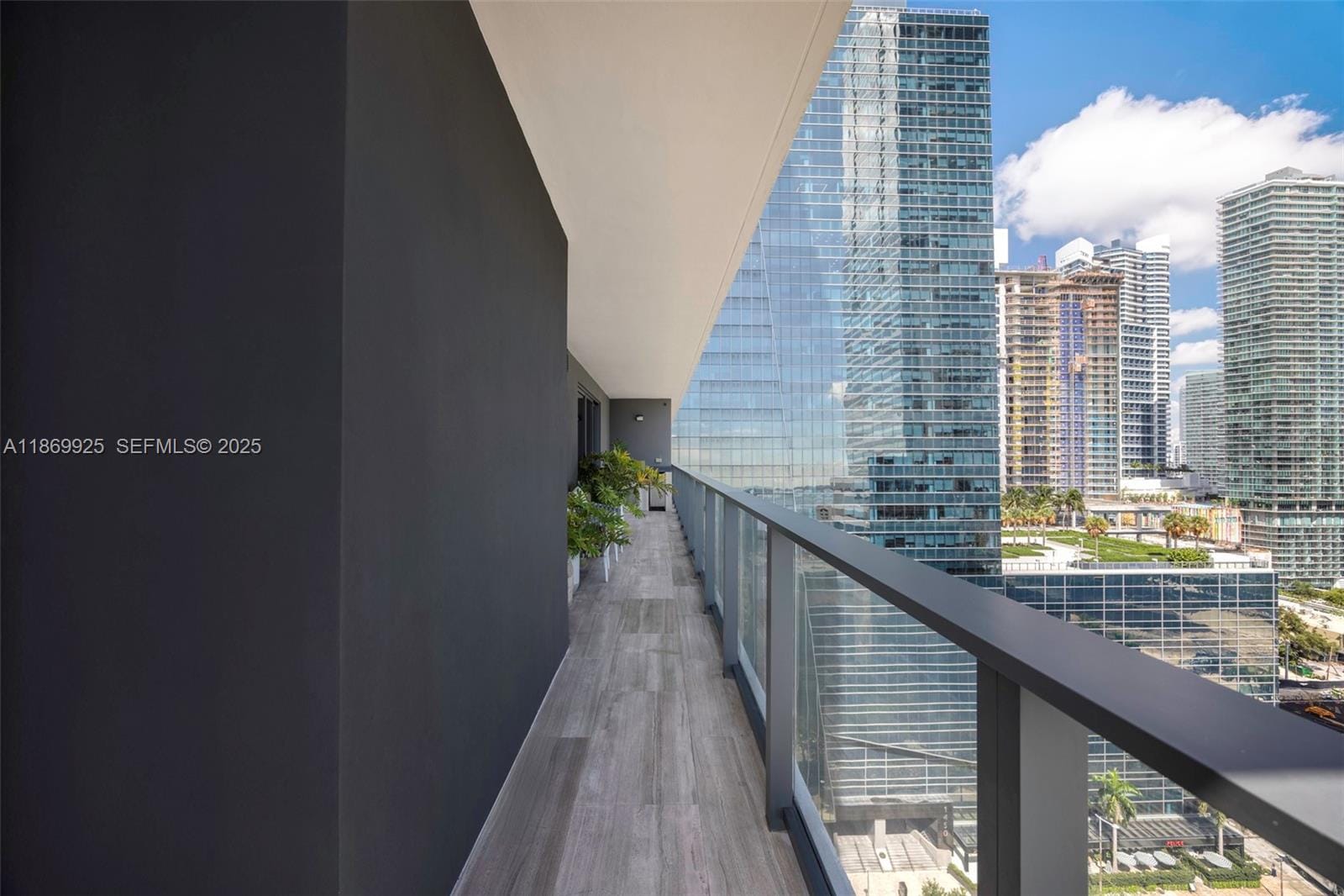 1451 Brickell Avenue 1901, Miami, FL 33131 photo 25