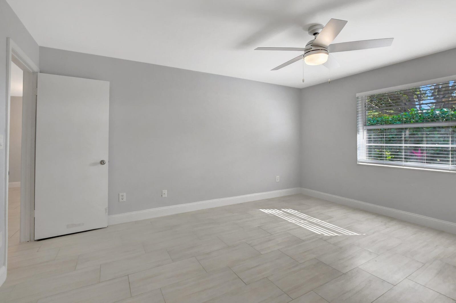 8734 Chevy Chase Drive, Boca Raton, FL 33433 photo 6
