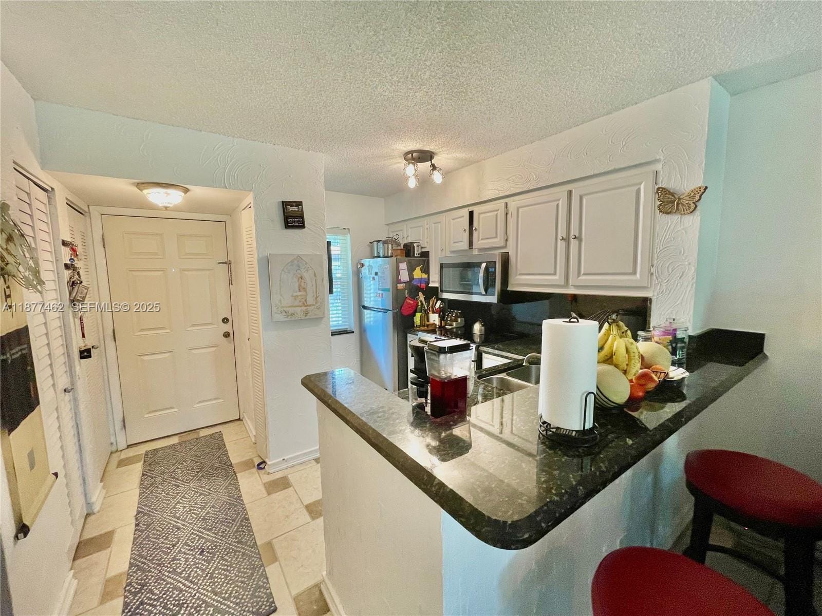 2106 S Cypress Bend Drive 107 — photo 4