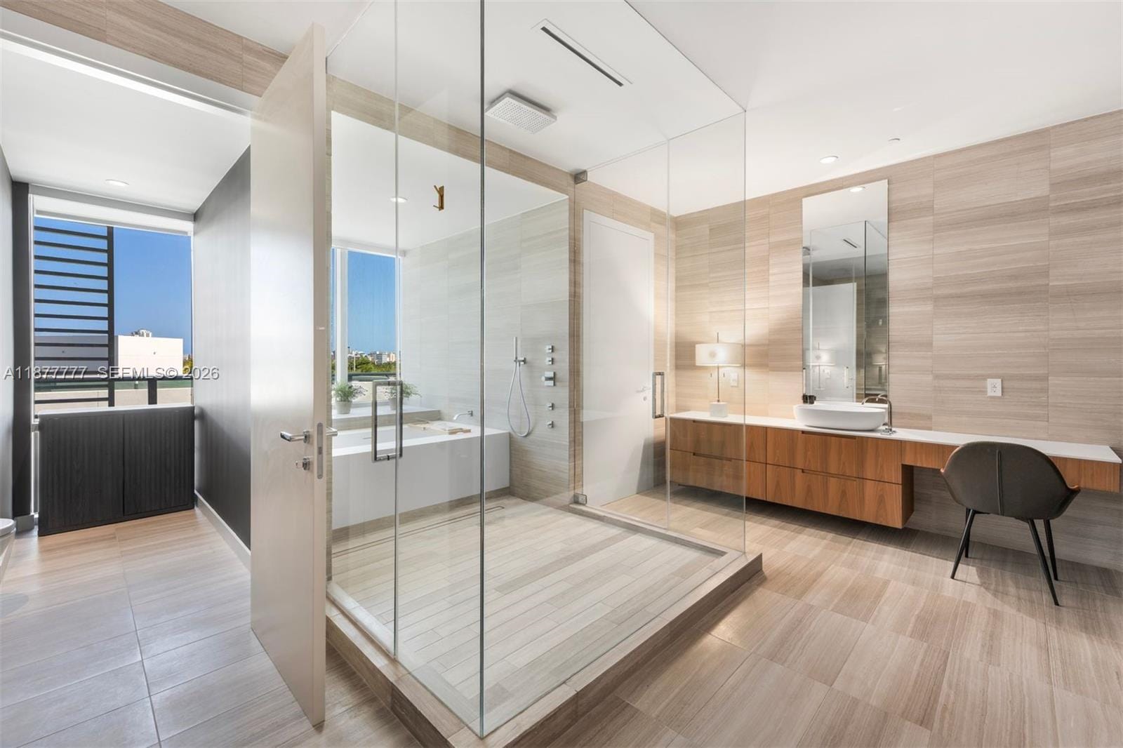 4701 N Meridian Avenue 512, Miami Beach, FL 33140 photo 19