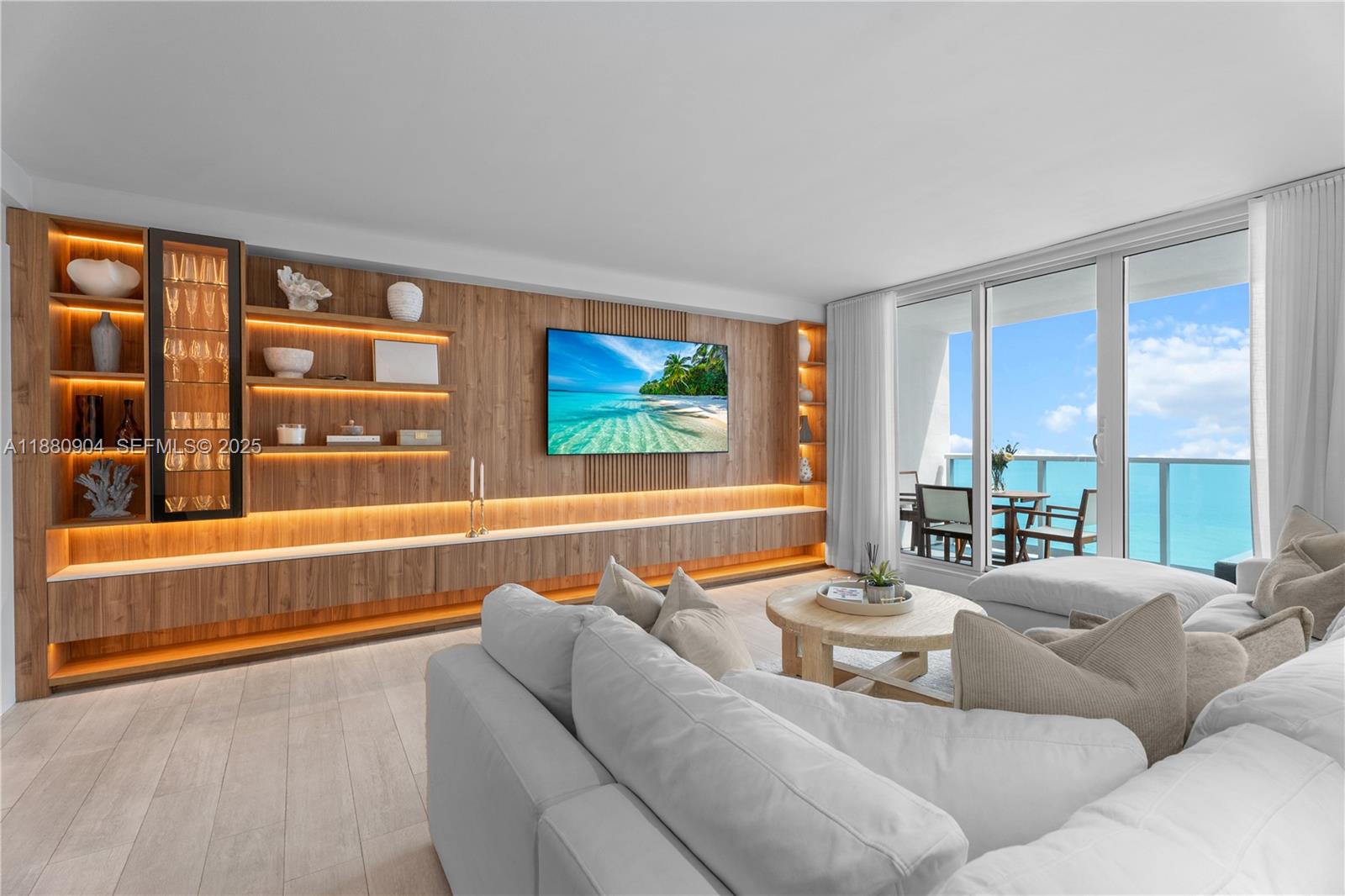 2301 Collins Avenue 152324, Miami Beach, FL 33139, Miami Beach