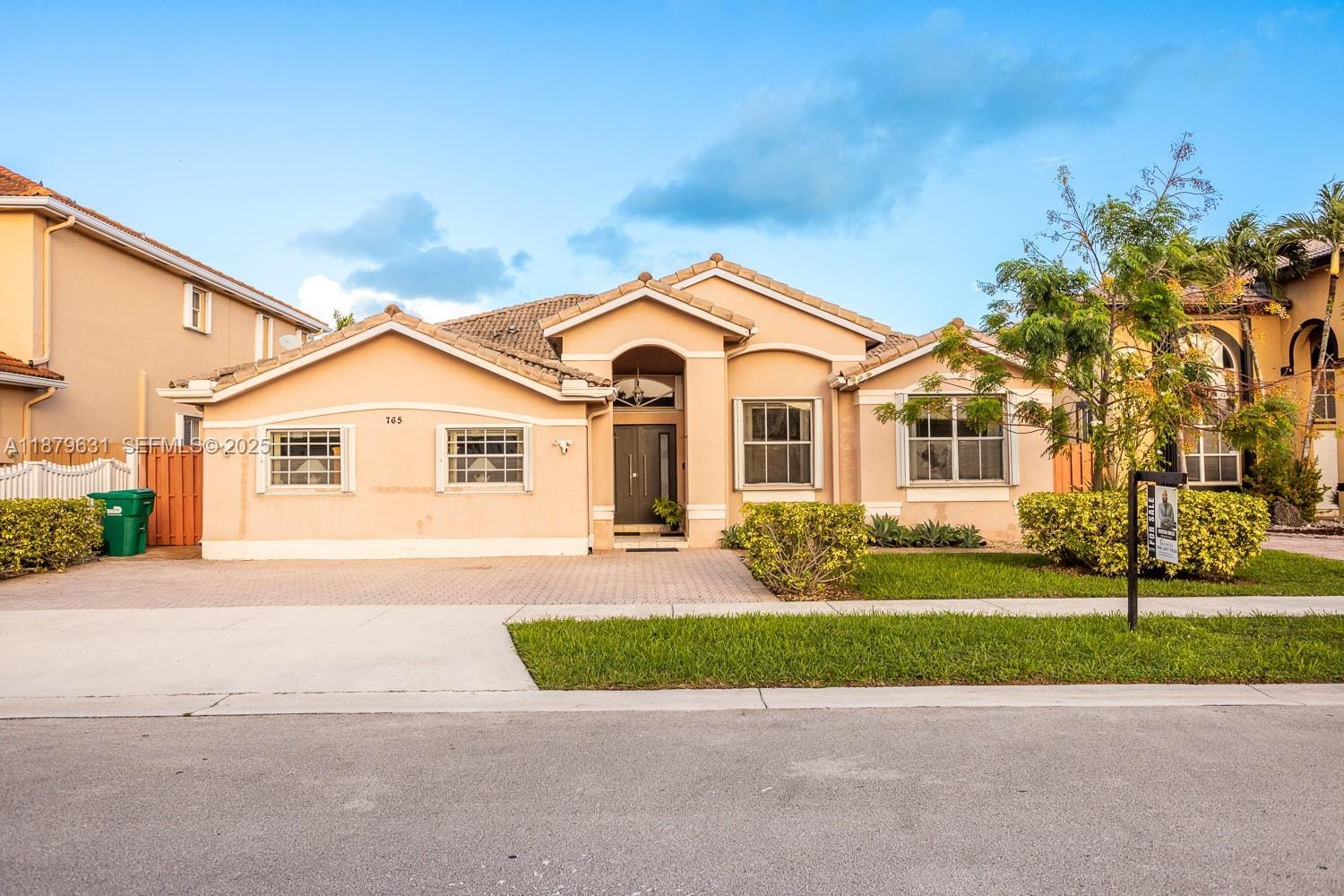 765 NW 129th Place, Miami, FL 33182 photo 4