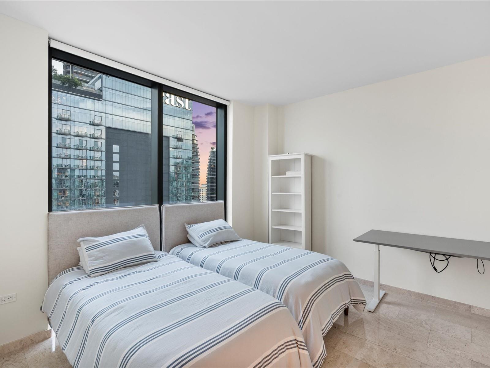 68 SE 6th Street 3201, Miami, FL 33131 photo 20