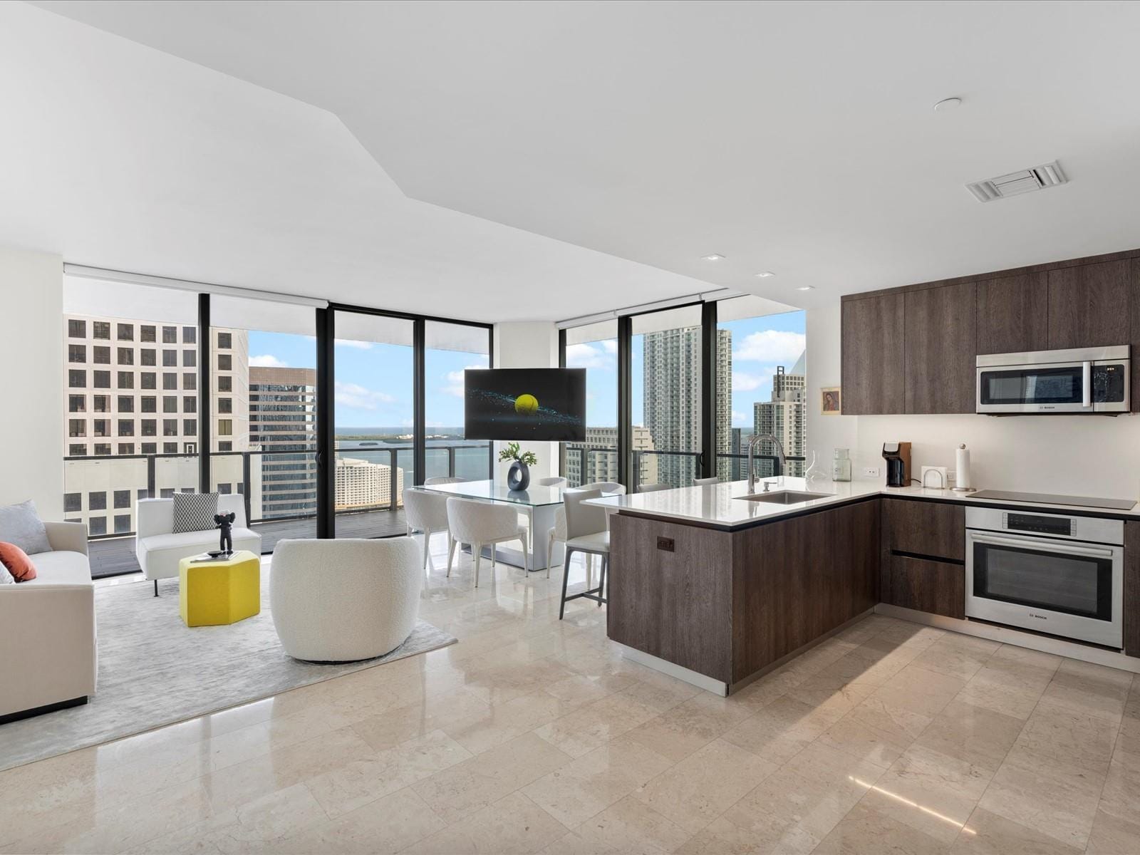 68 SE 6th Street 3201 — photo 10
