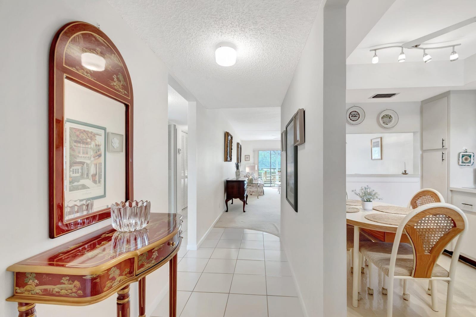 3154 Via Poinciana 211, Lake Worth, FL 33467 photo 6