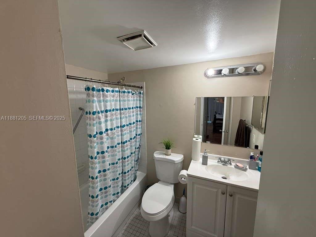 5915 Washington Street 116, Hollywood, FL 33023 photo 16