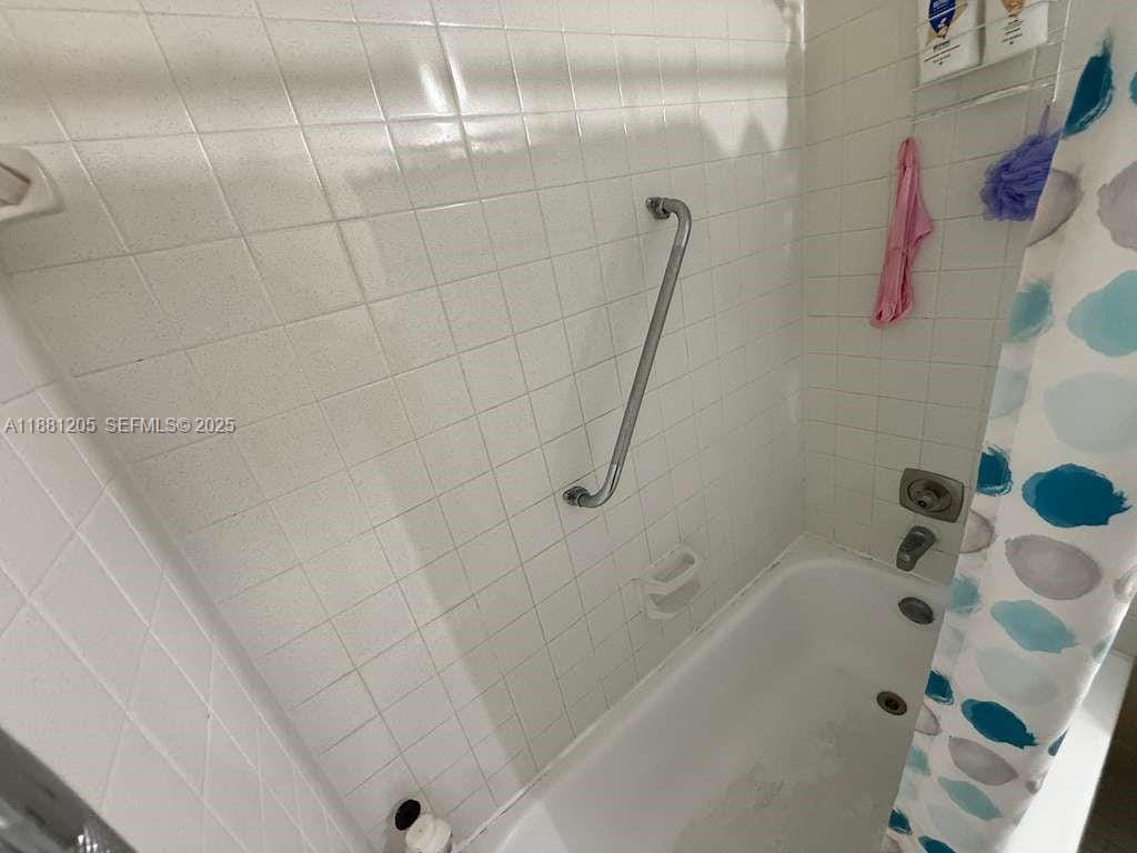 5915 Washington Street 116, Hollywood, FL 33023 photo 17