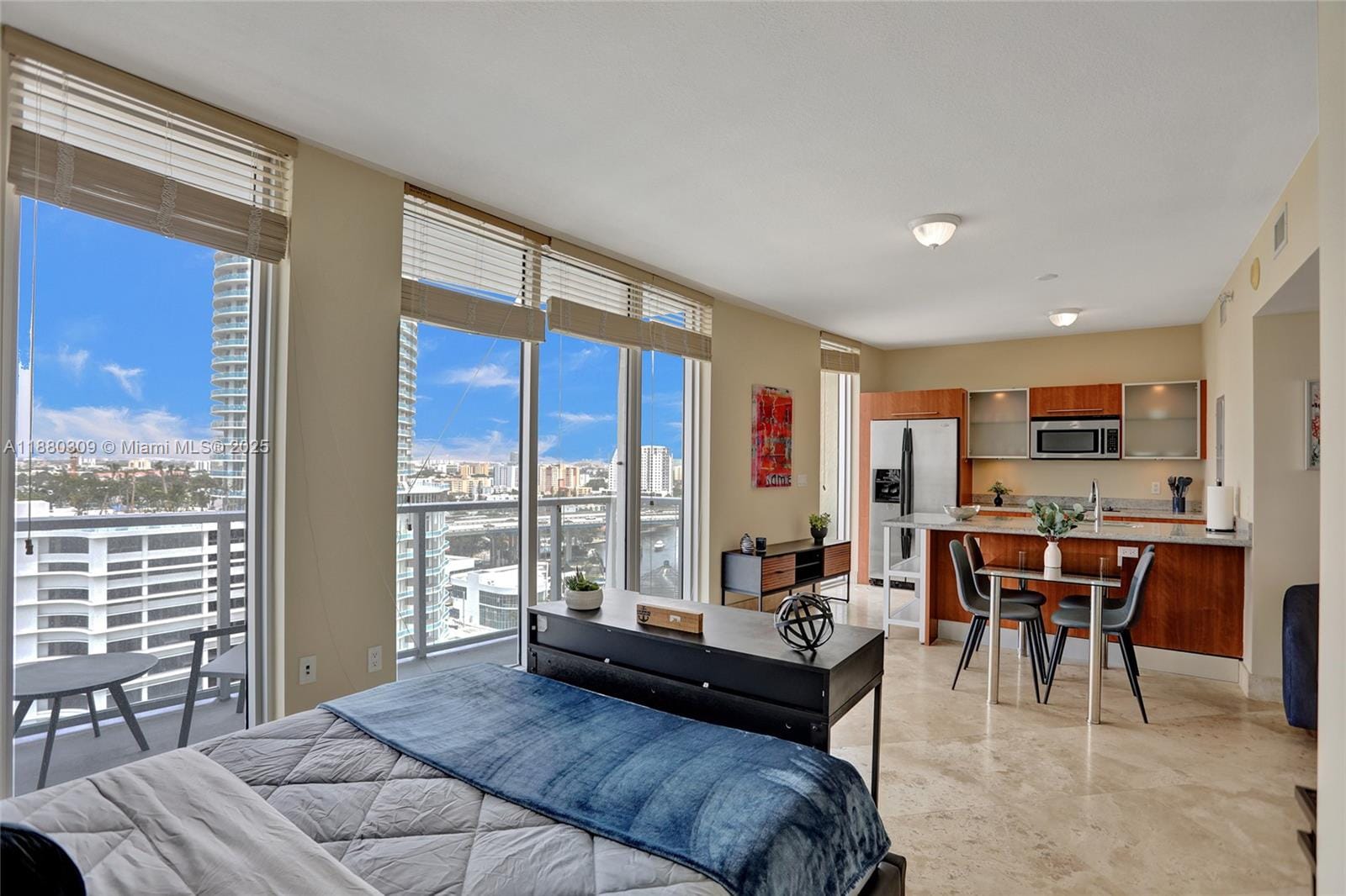 185 SW 7th Street 1600, Miami, FL 33130 photo 15