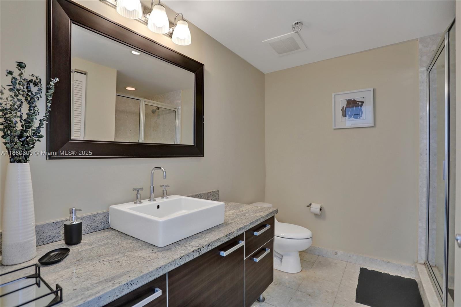 185 SW 7th Street 1600, Miami, FL 33130 photo 26
