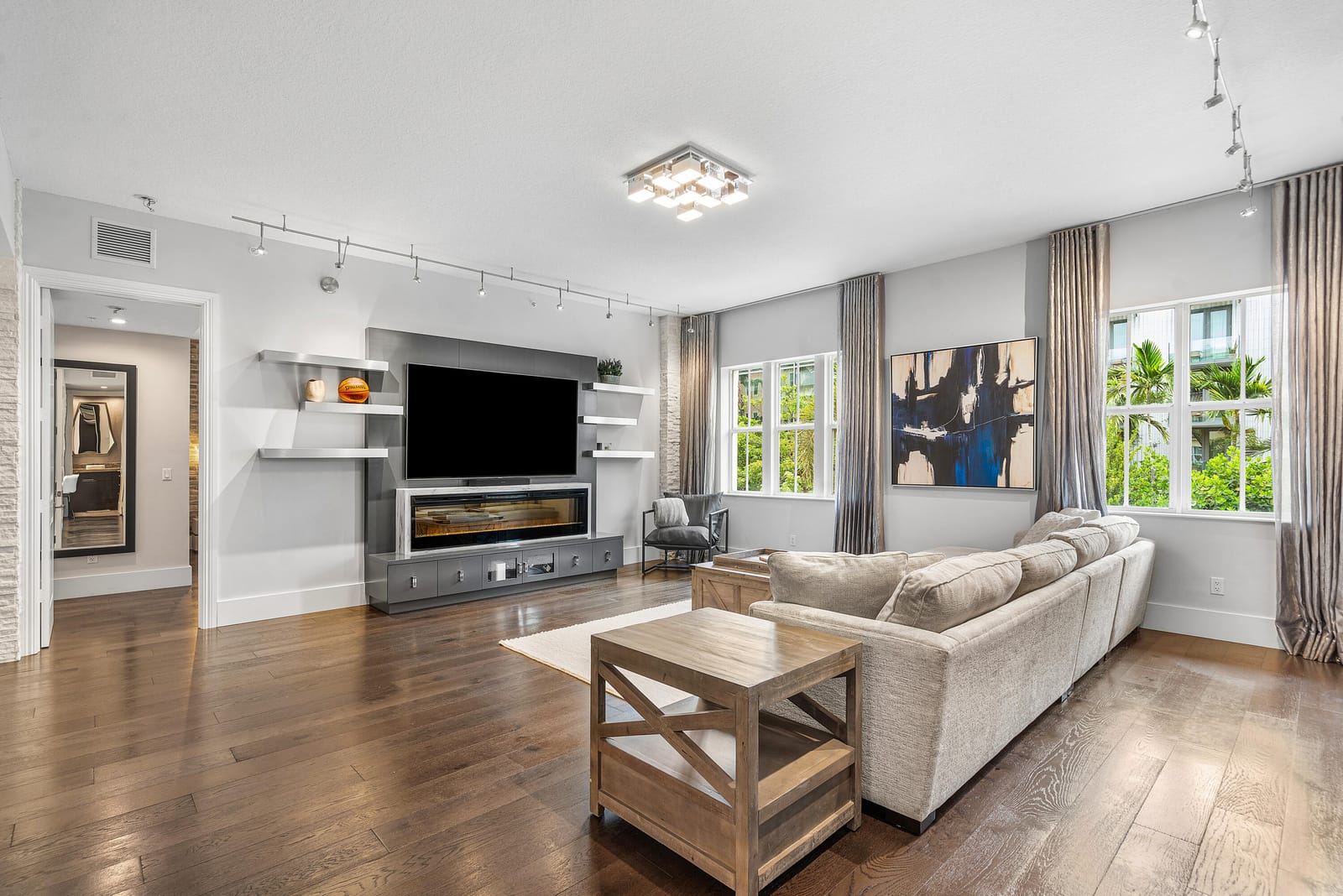200 NE 2nd Avenue 207, Delray Beach, FL 33444