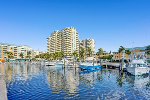 700 E Boynton Beach Boulevard Lph 07, sold in Marina Village At Boynton Beach Condo, Boynton Beach, FL