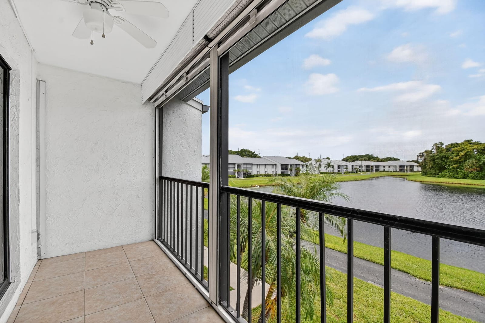 1002 Green Pine Boulevard C2, West Palm Beach, FL 33409 photo 21