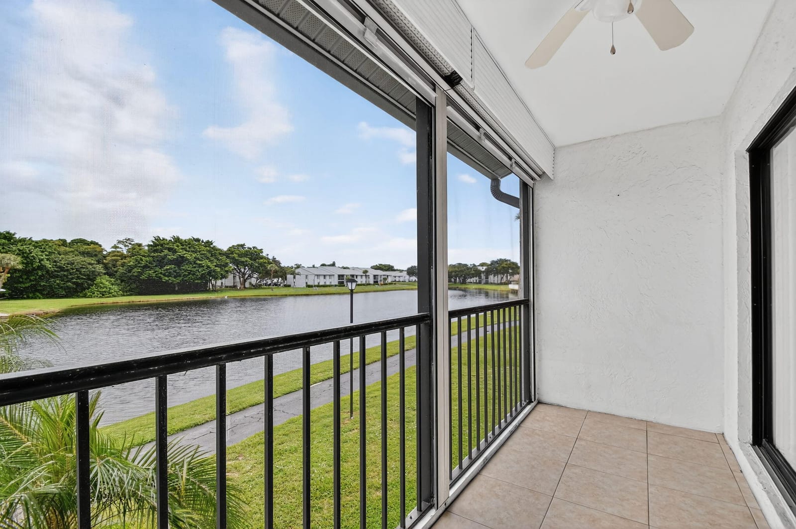 1002 Green Pine Boulevard C2, West Palm Beach, FL 33409 photo 23