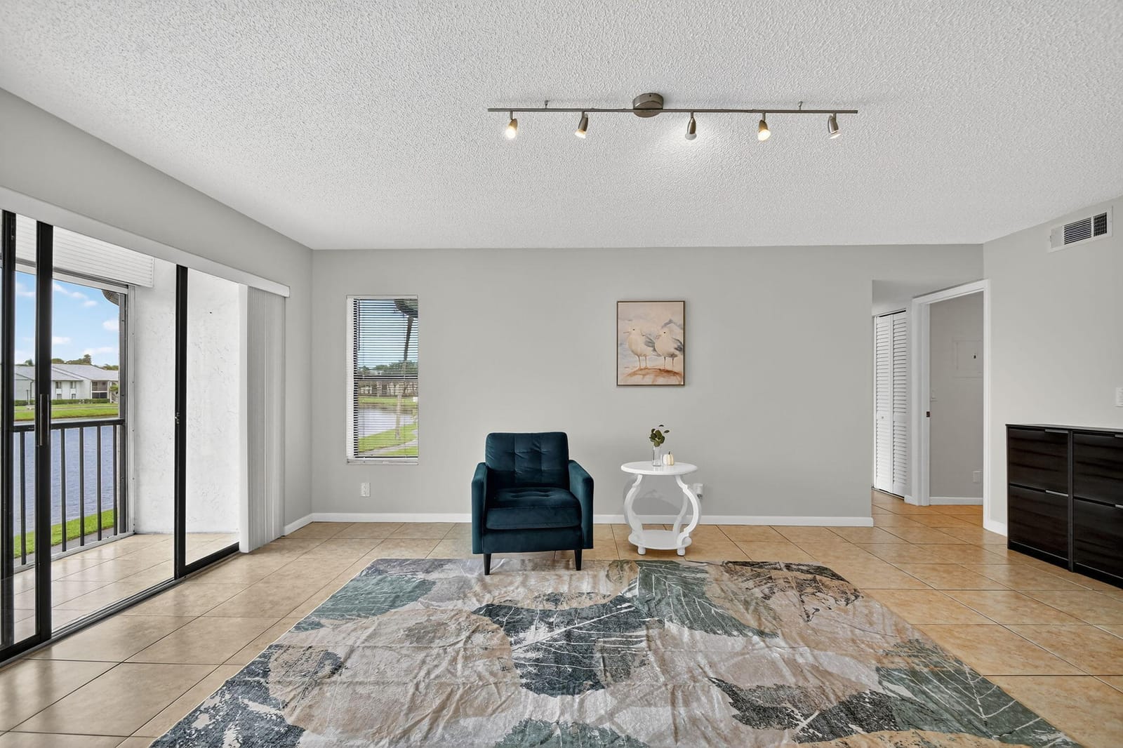 1002 Green Pine Boulevard C2 — photo 10