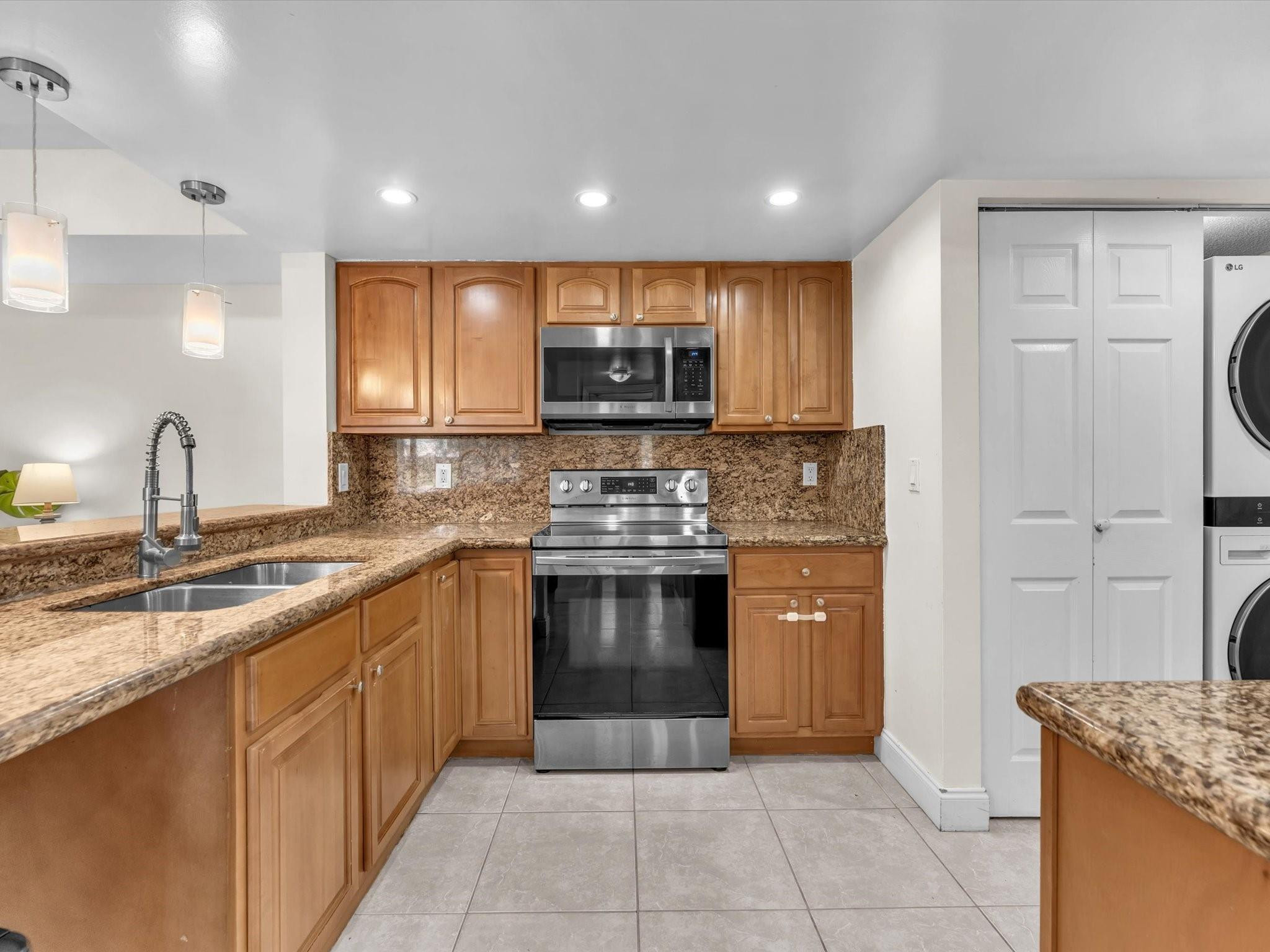 9022 W Atlantic Boulevard 213, Coral Springs, FL 33071, Coral Springs