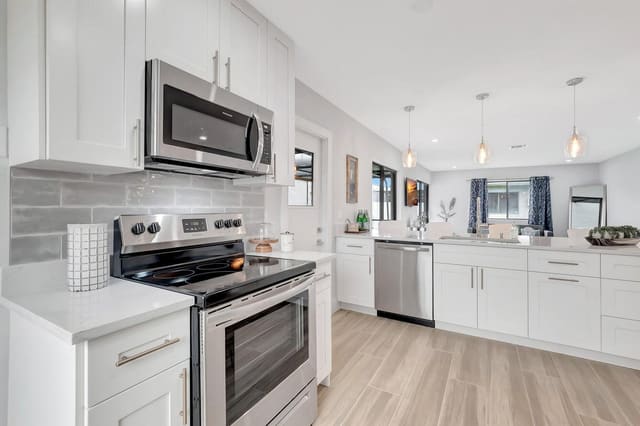 14820 Wildflower Lane, Delray Beach, FL 33446