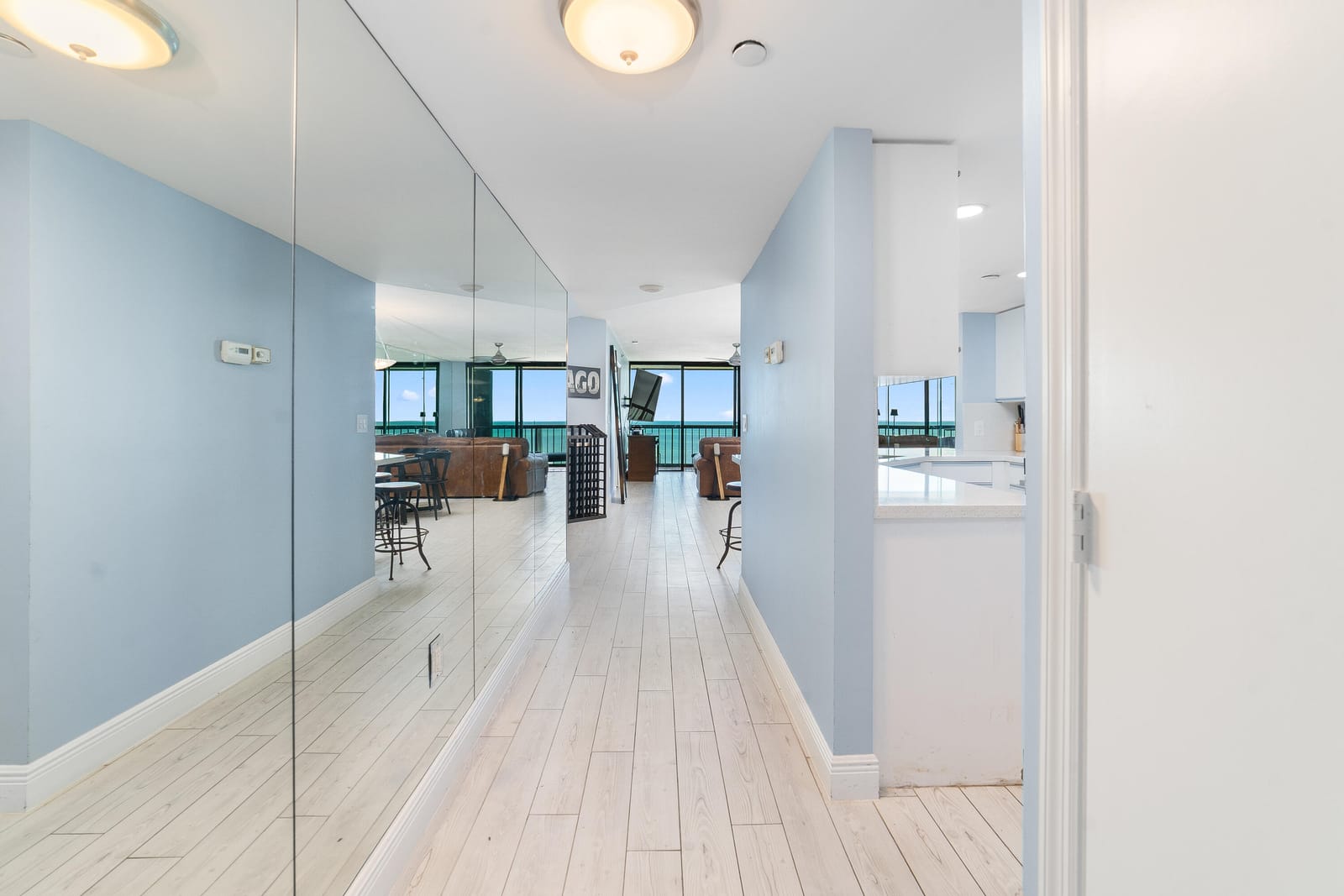 8800 S Ocean Drive 1102 — photo 4