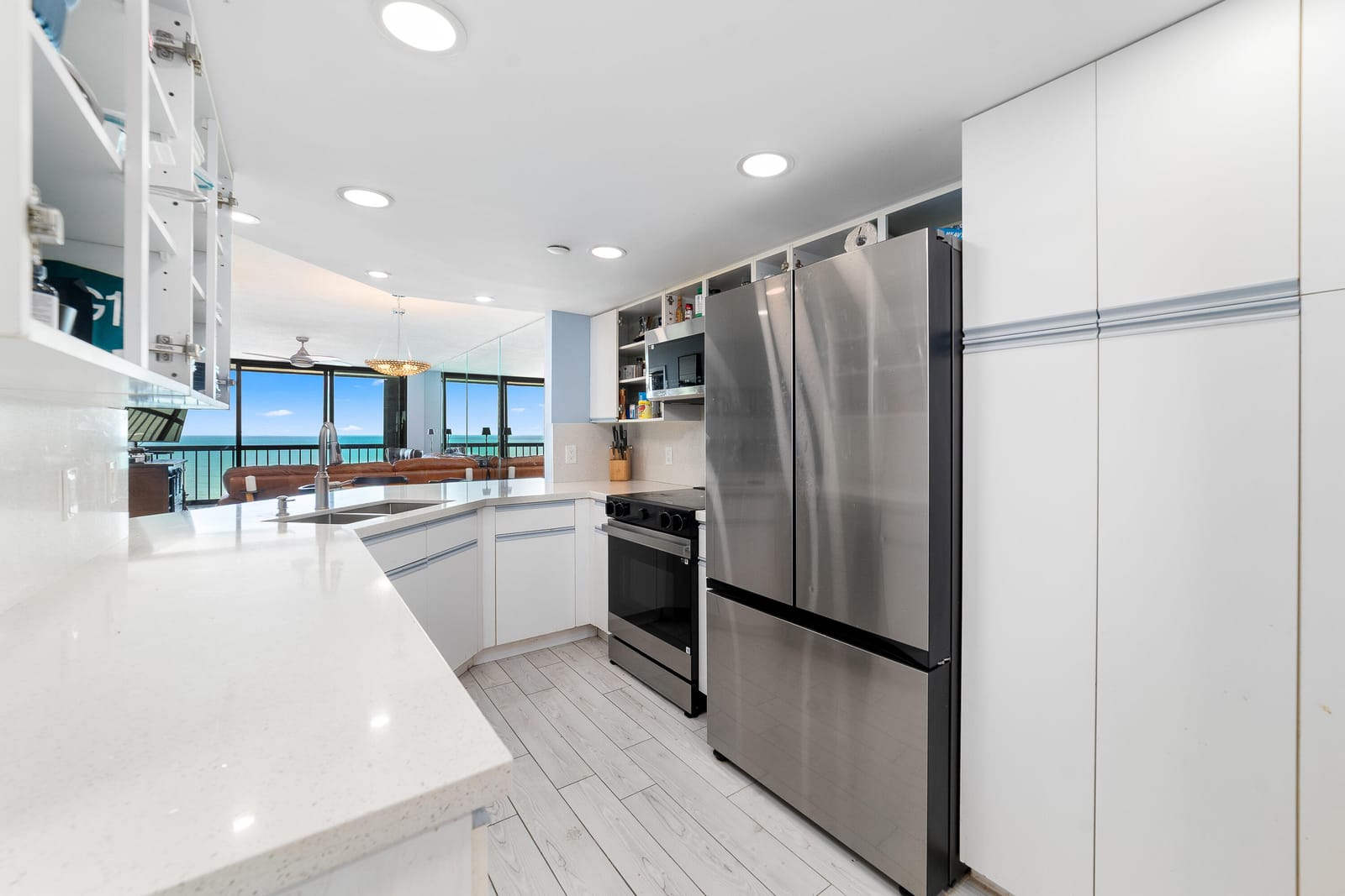 8800 S Ocean Drive 1102 — photo 10