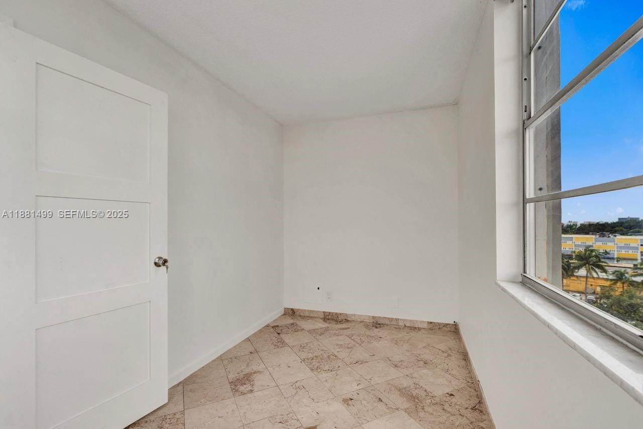 2025 NE 164th Street 716, North Miami Beach, FL 33162 photo 15