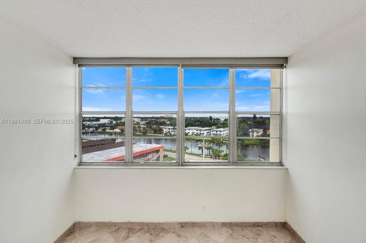 2025 NE 164th Street 716, North Miami Beach, FL 33162 photo 24