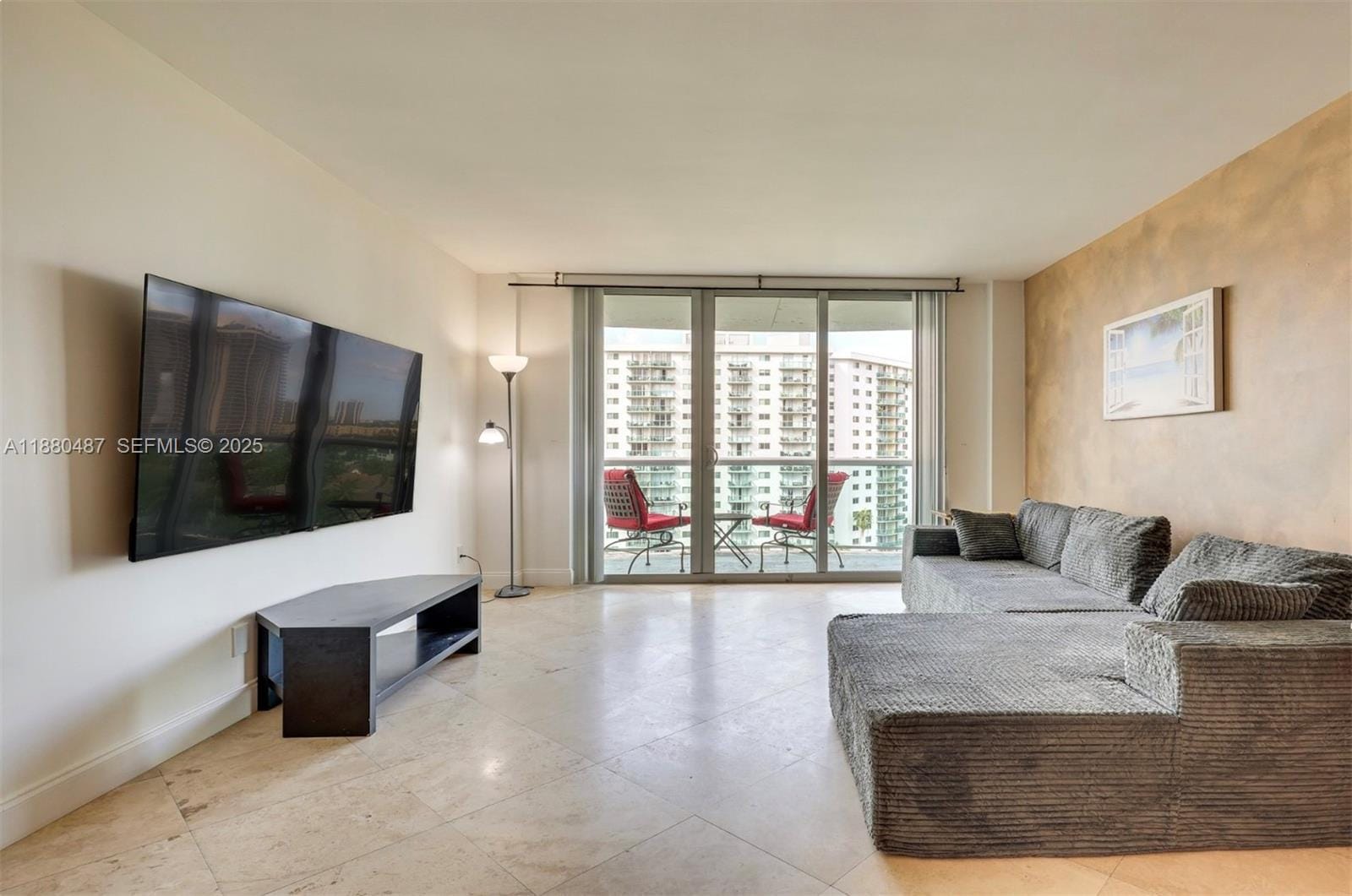 19370 Collins Avenue 1014, Sunny Isles Beach, FL 33160 photo 4