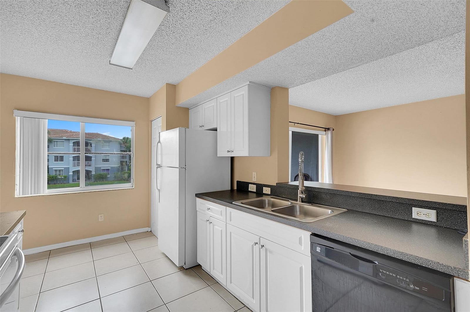 9645 NW 1st Court 1-210, Pembroke Pines, FL 33024 photo 13