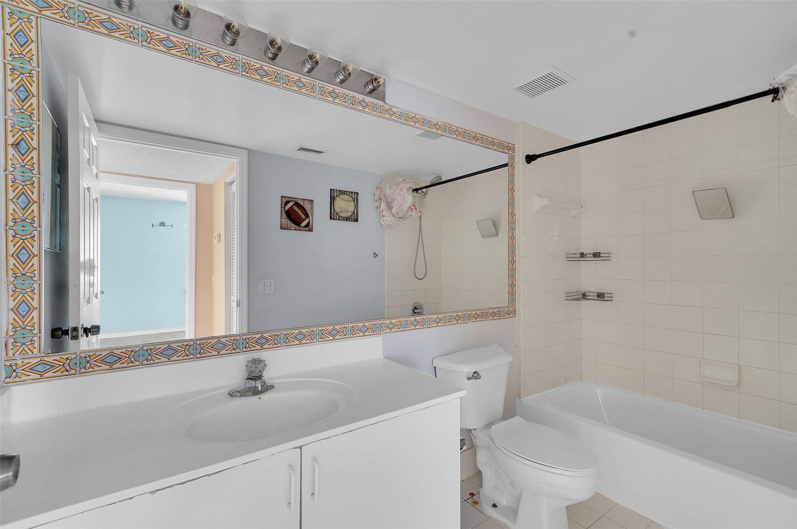 9645 NW 1st Court 1-210, Pembroke Pines, FL 33024 photo 23