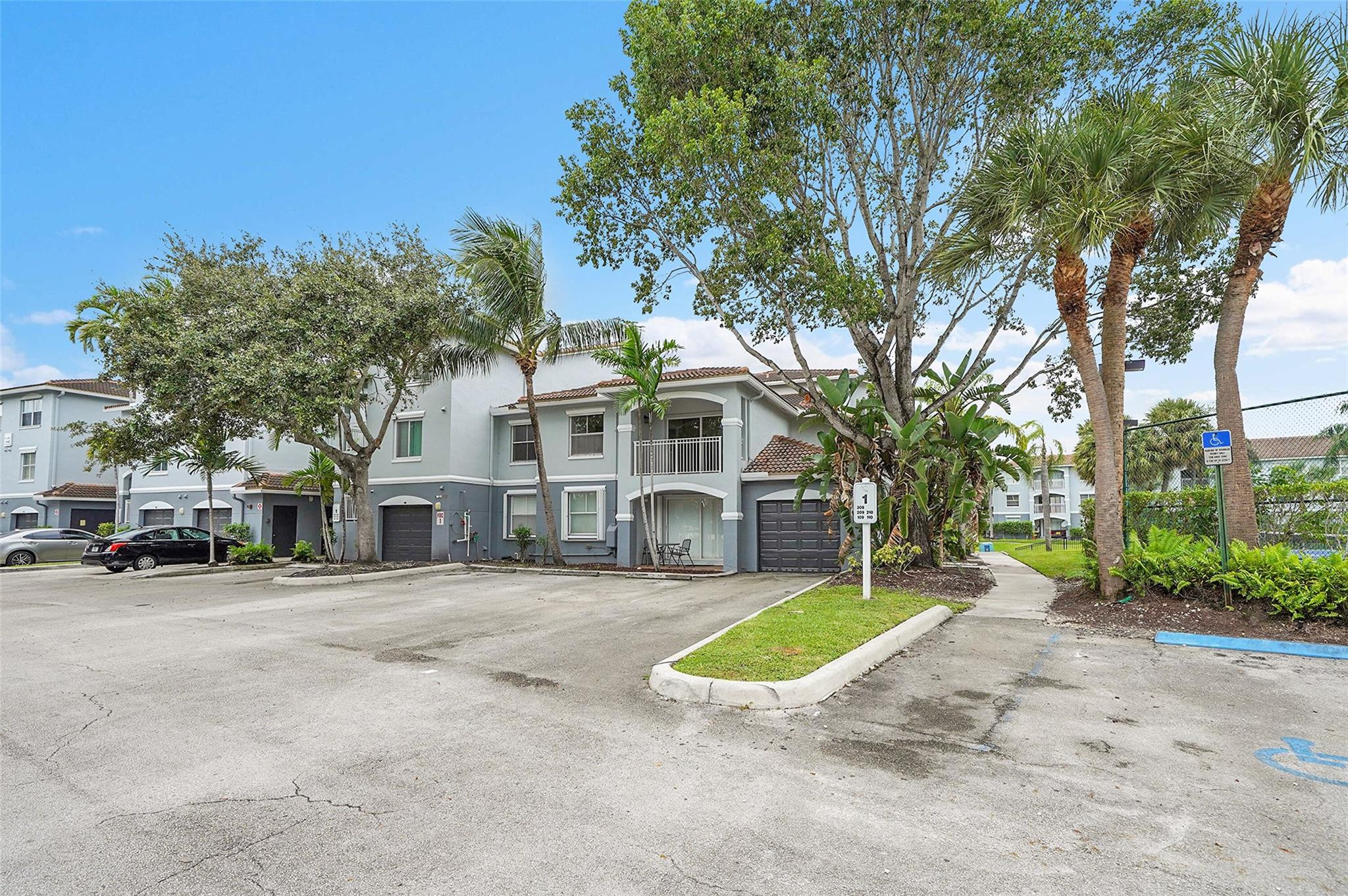 9645 NW 1st Court 1-210, Pembroke Pines, FL 33024, Pembroke Pines