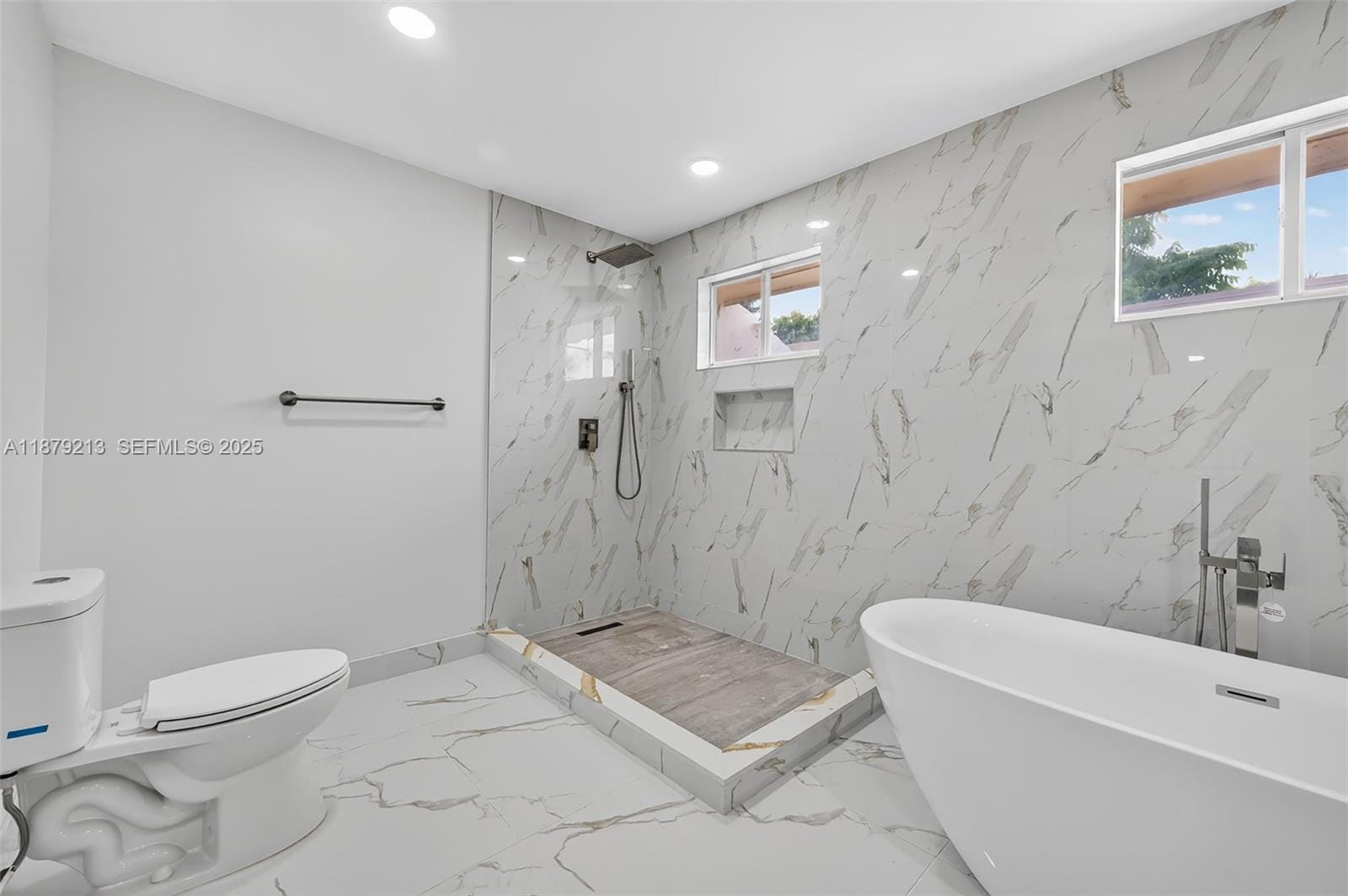 10275 NW 46th Street, Doral, FL 33178 photo 17
