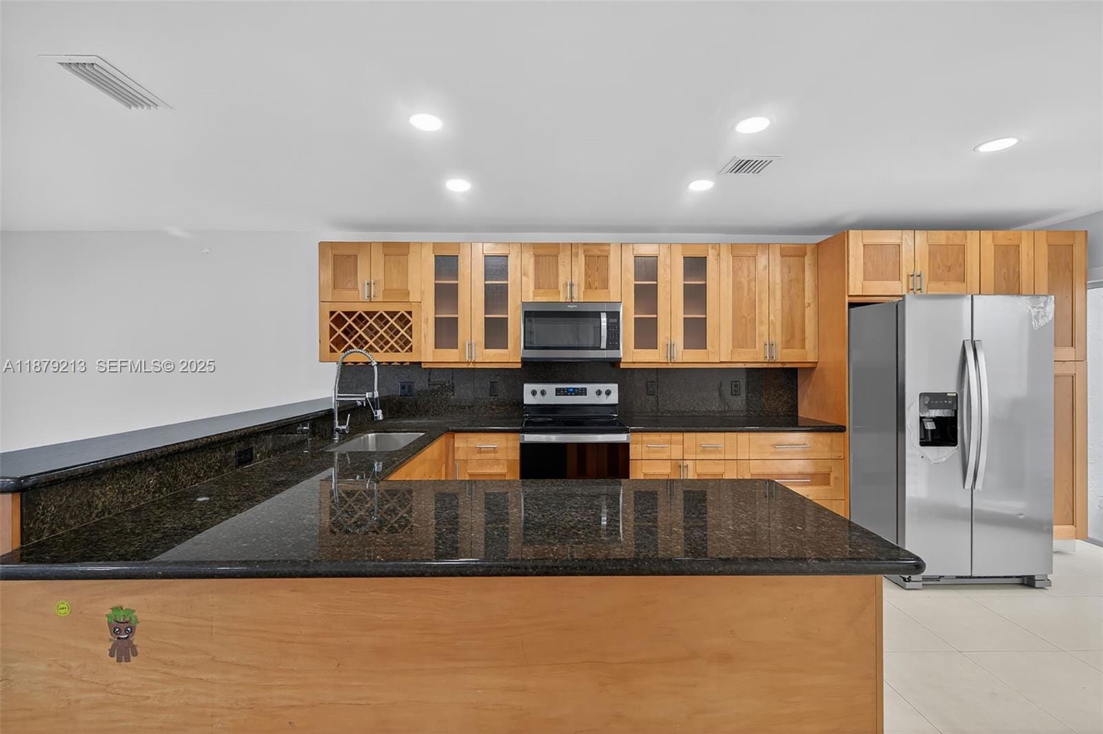 10275 NW 46th Street, Doral, FL 33178 photo 6