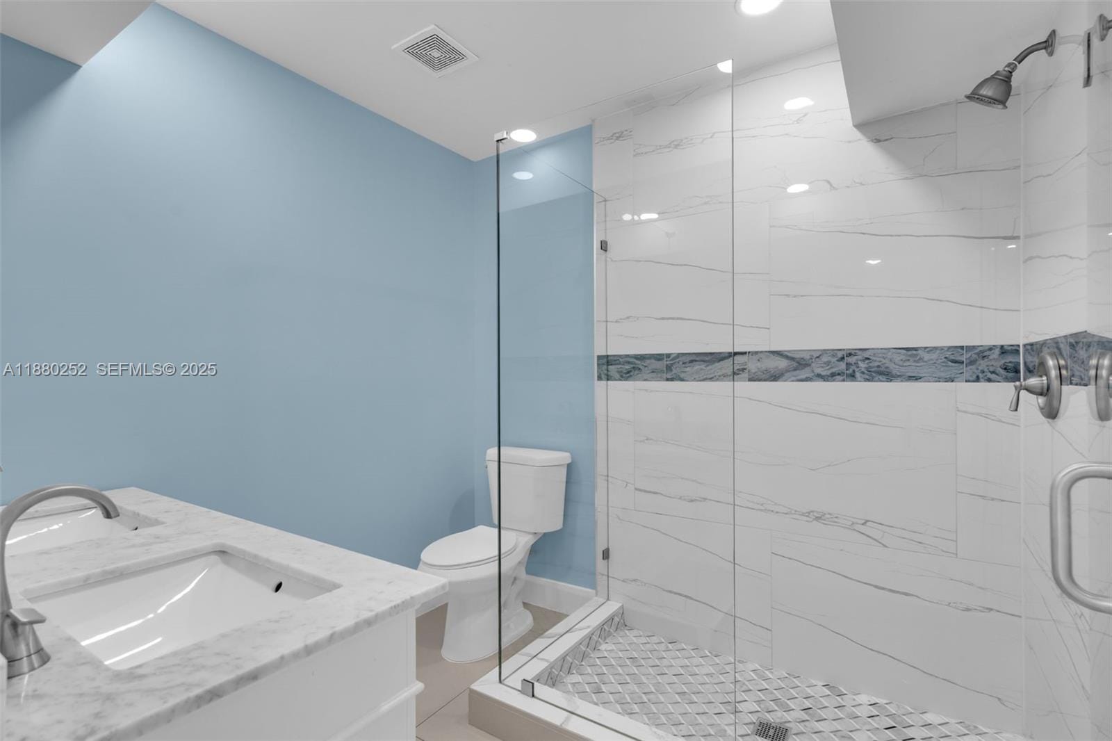 168 Granada Drive, Palm Springs, FL 33461 photo 21