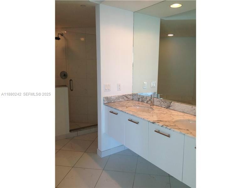 500 Brickell Avenue 2505, Miami, FL 33131 photo 4