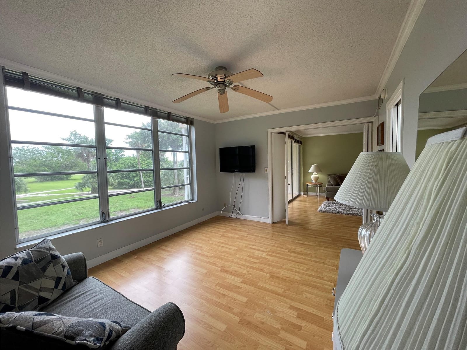 3051 S Palm Aire Drive 204 — photo 3