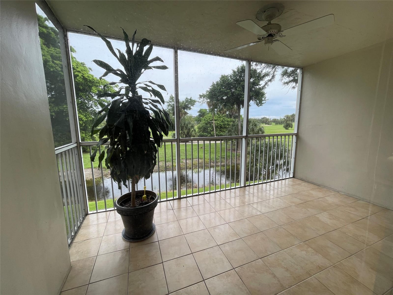 3051 S Palm Aire Drive 204, Pompano Beach, FL 33069 photo 24