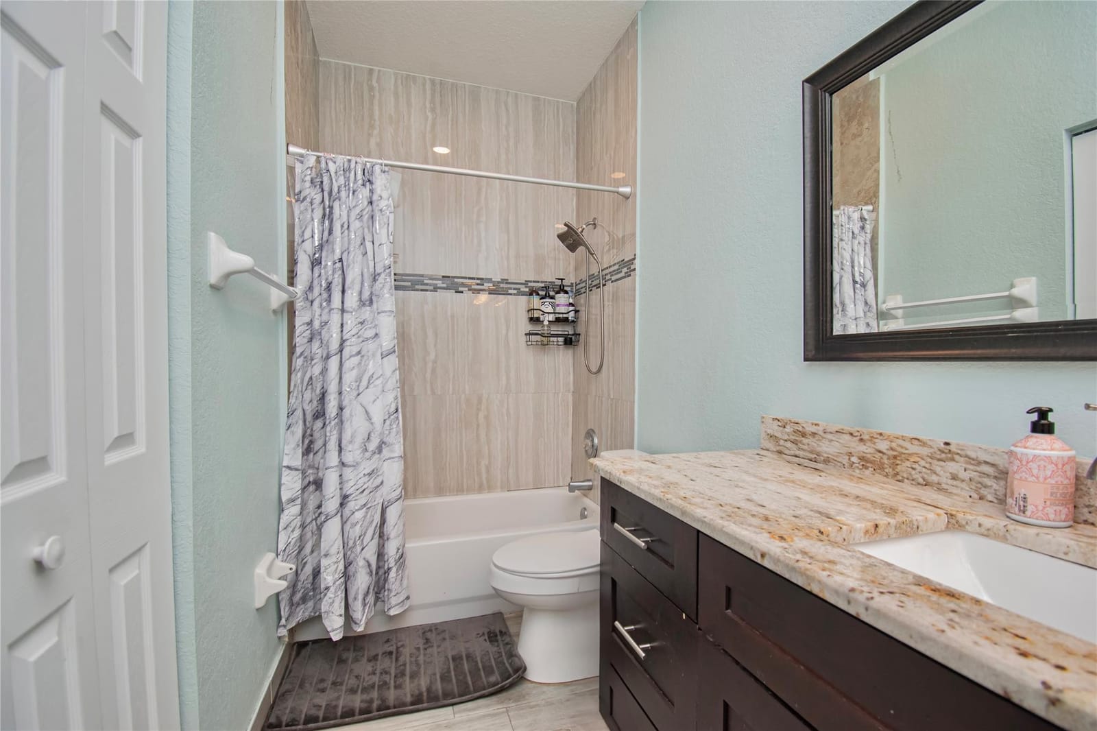 8805 S Isles Circle, Tamarac, FL 33321 photo 18