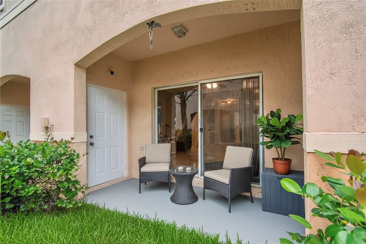 8805 S Isles Circle, Tamarac, FL 33321 photo 24