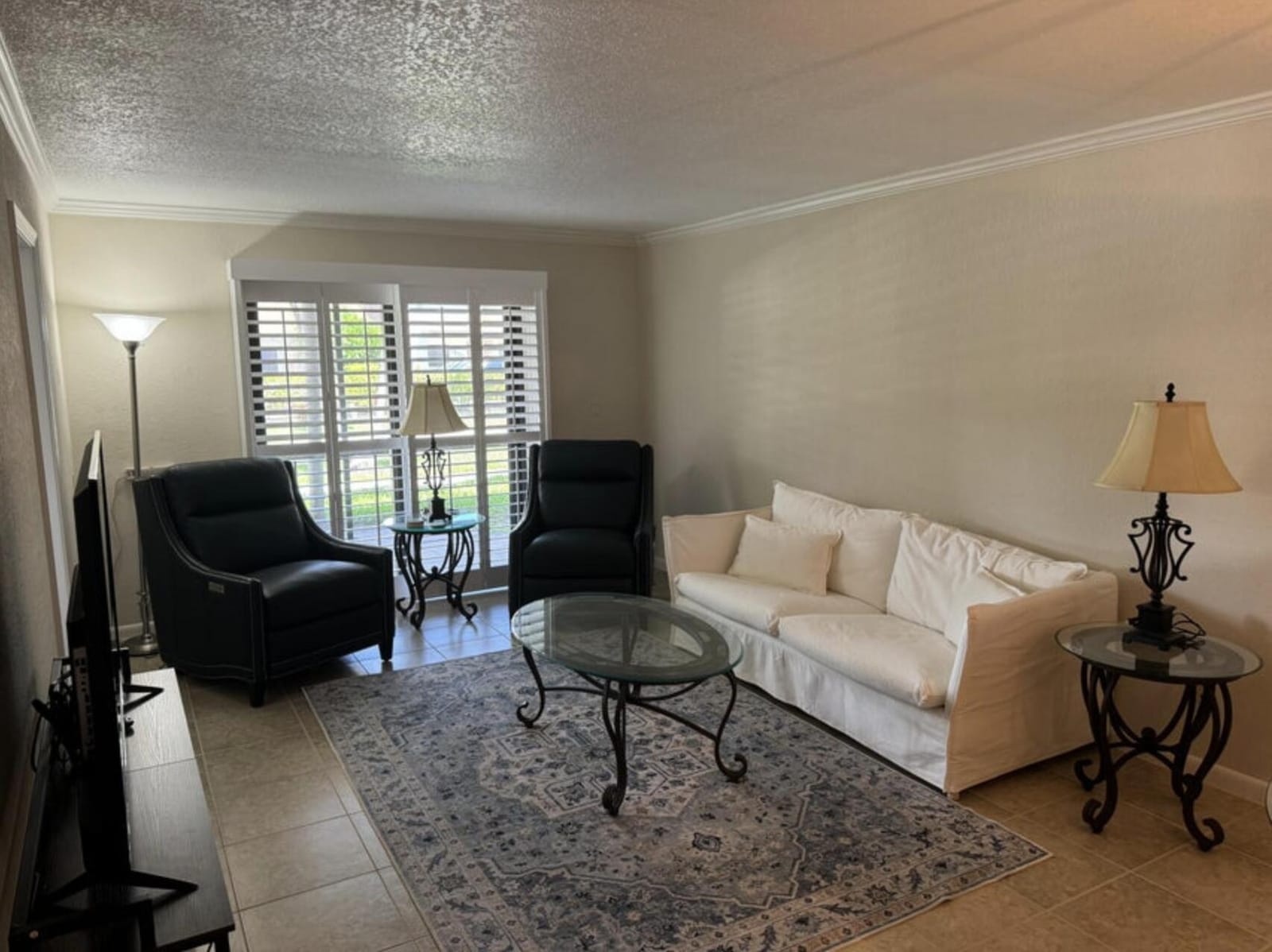 330 SE 19th Avenue E, Deerfield Beach, FL 33441 photo 2