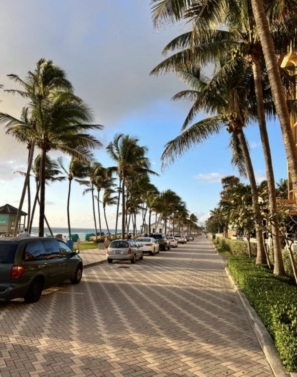 330 SE 19th Avenue E, Deerfield Beach, FL 33441 photo 5