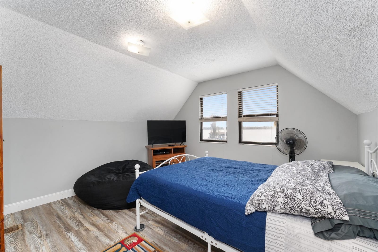 115 Flora Terrace — photo 10