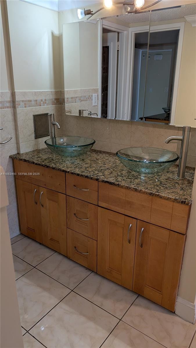 5701 Collins Avenue 1105, Miami Beach, FL 33140 photo 15