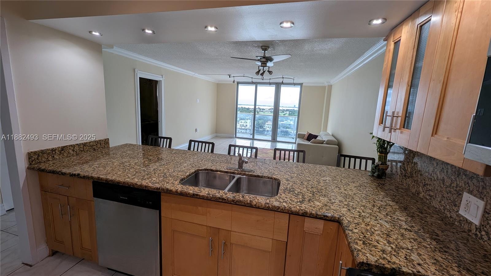 5701 Collins Avenue 1105, Miami Beach, FL 33140 photo 10