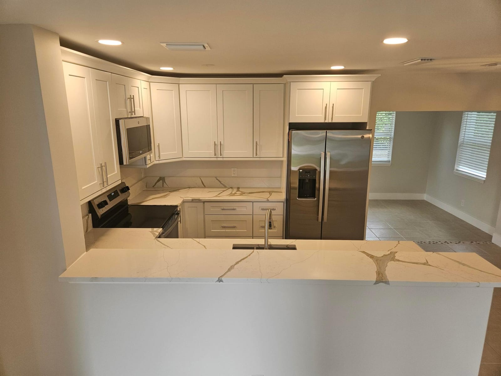 820 S Mangonia Circle, West Palm Beach, FL 33401 photo 13
