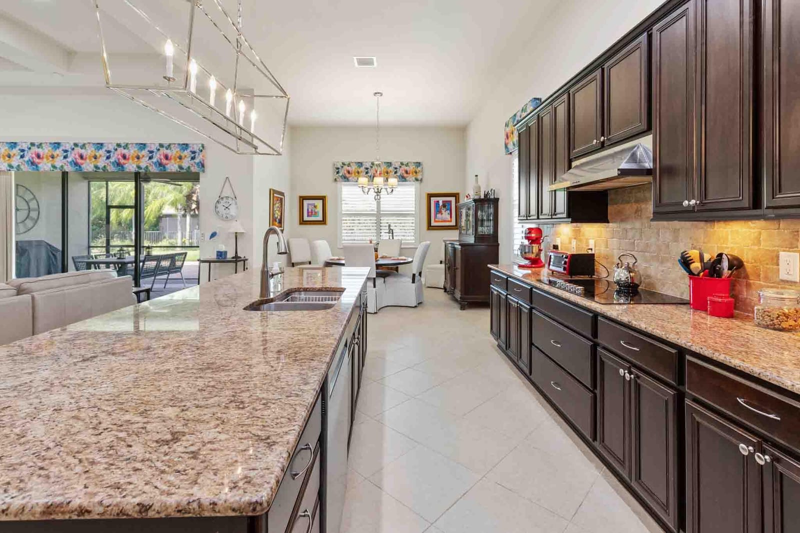 1092 SW Scrub Oak Avenue, Palm City, FL 34990 photo 2