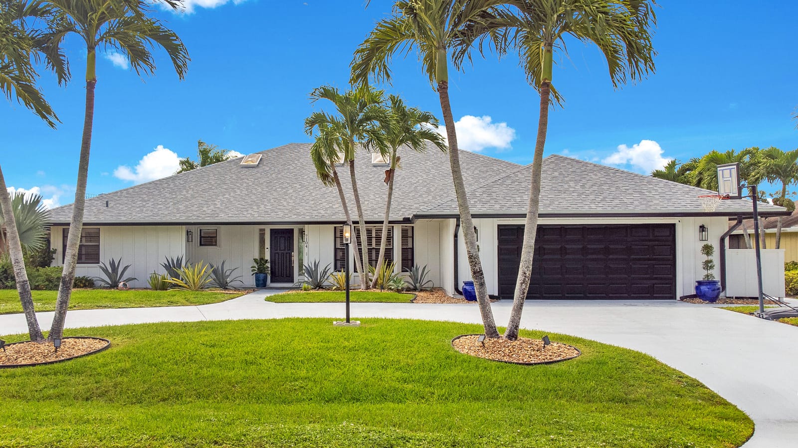 7104 SE Bunker Hill Drive — photo 3