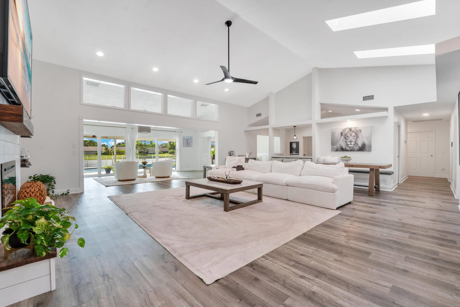 7104 SE Bunker Hill Drive — photo 5