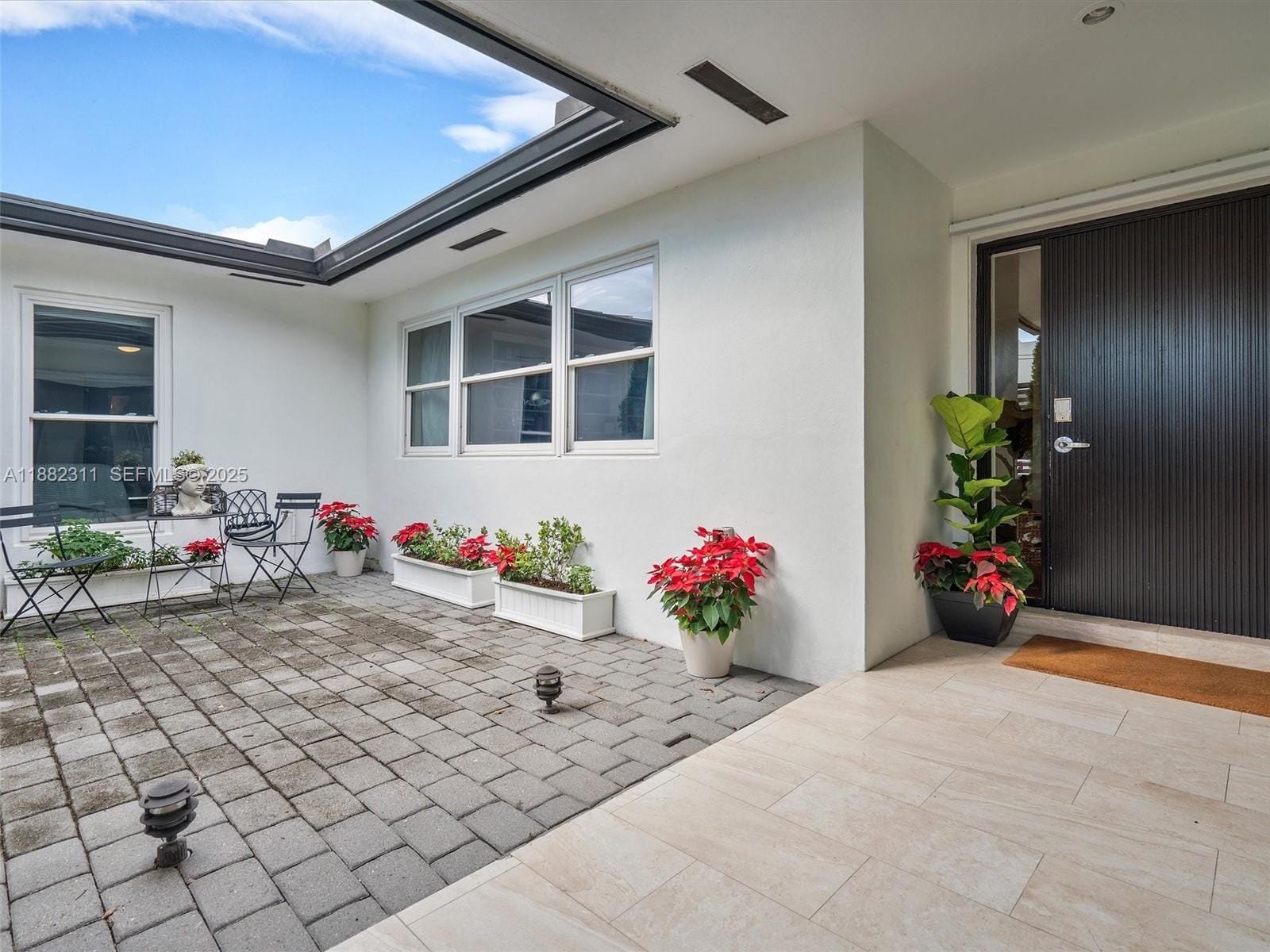 11407 N Bayshore Drive, North Miami, FL 33181 photo 5