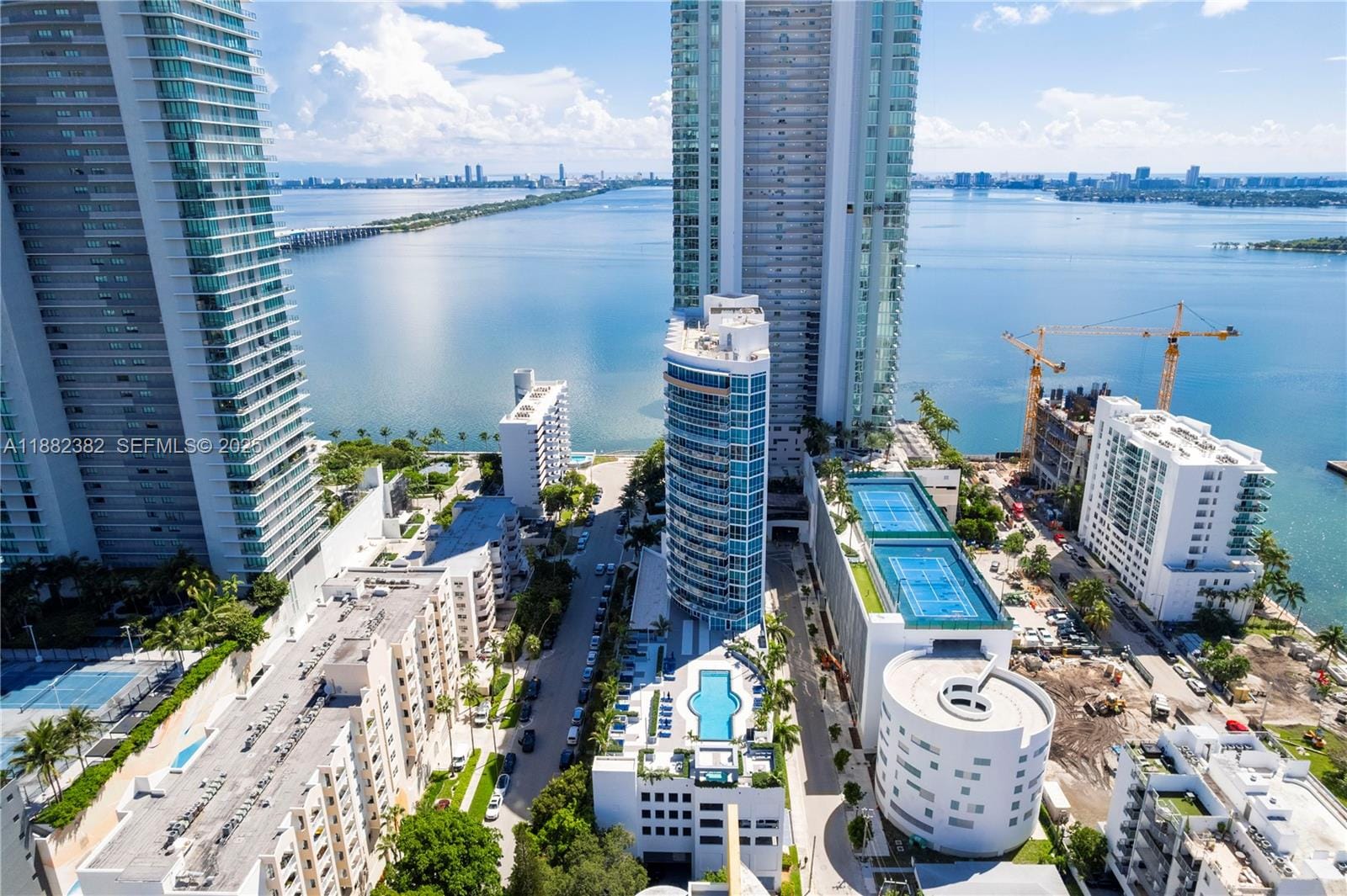 480 NE 30th Street 1103, Miami, FL 33137 photo 15